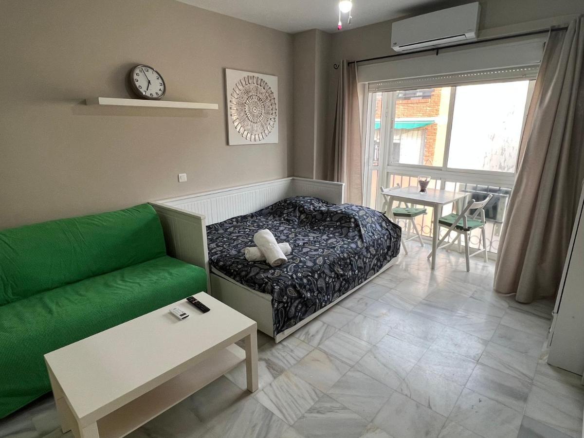 Genuar Apartments Malaga Center 2 Exterior photo